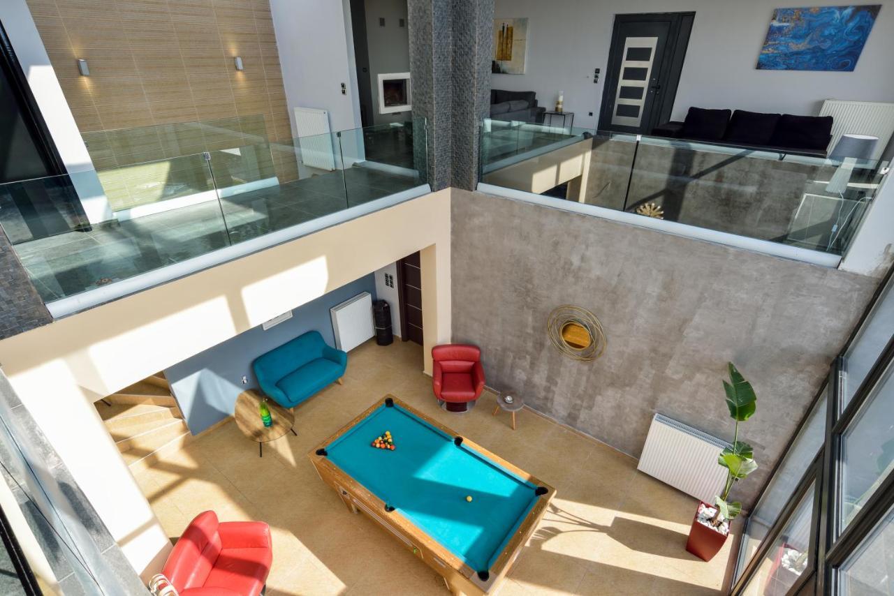 Adorno Luxury Villas 克拉法吉亚 外观 照片