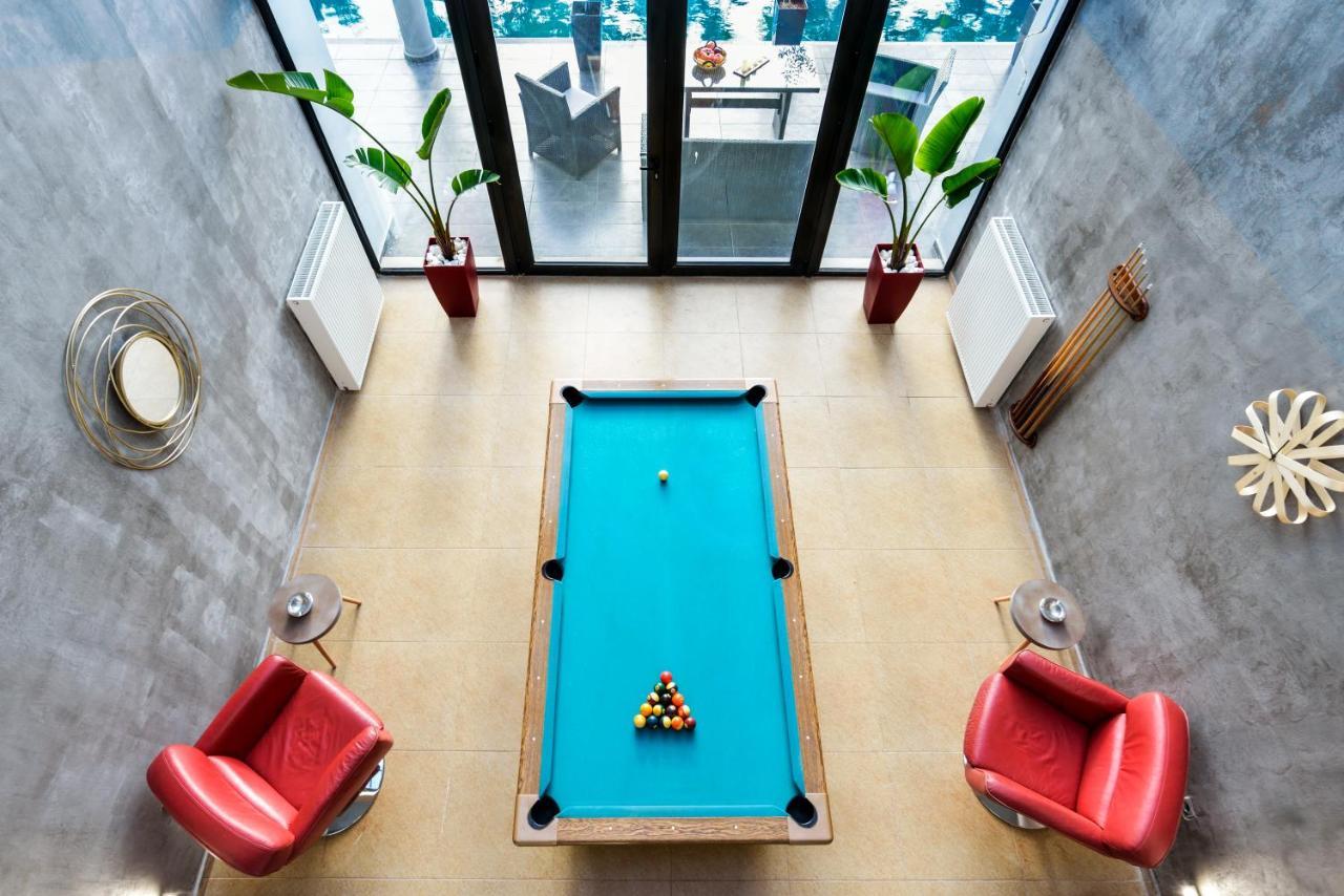 Adorno Luxury Villas 克拉法吉亚 外观 照片