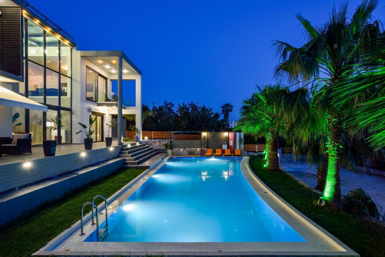 Adorno Luxury Villas 克拉法吉亚 外观 照片